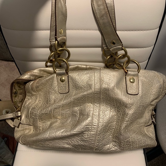 Coach purse! - Picture 2 of 4